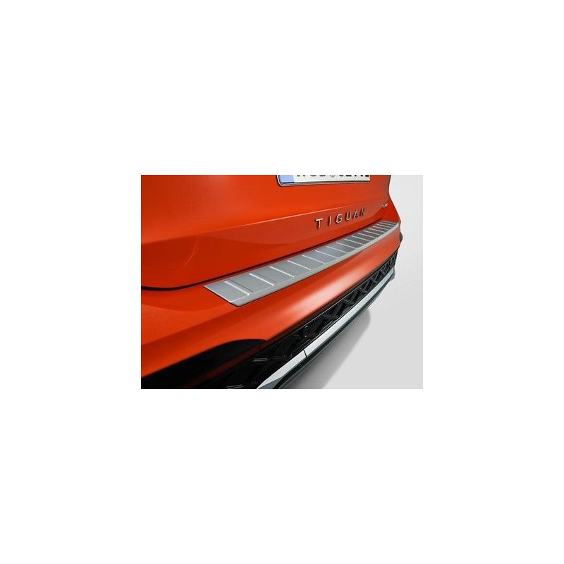 Protection de seuil de coffre en plastique effet inox Tiguan NF (2024)