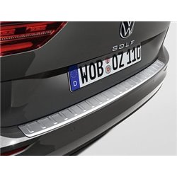 Protection seuil de coffre imitation alu golf 8 variant