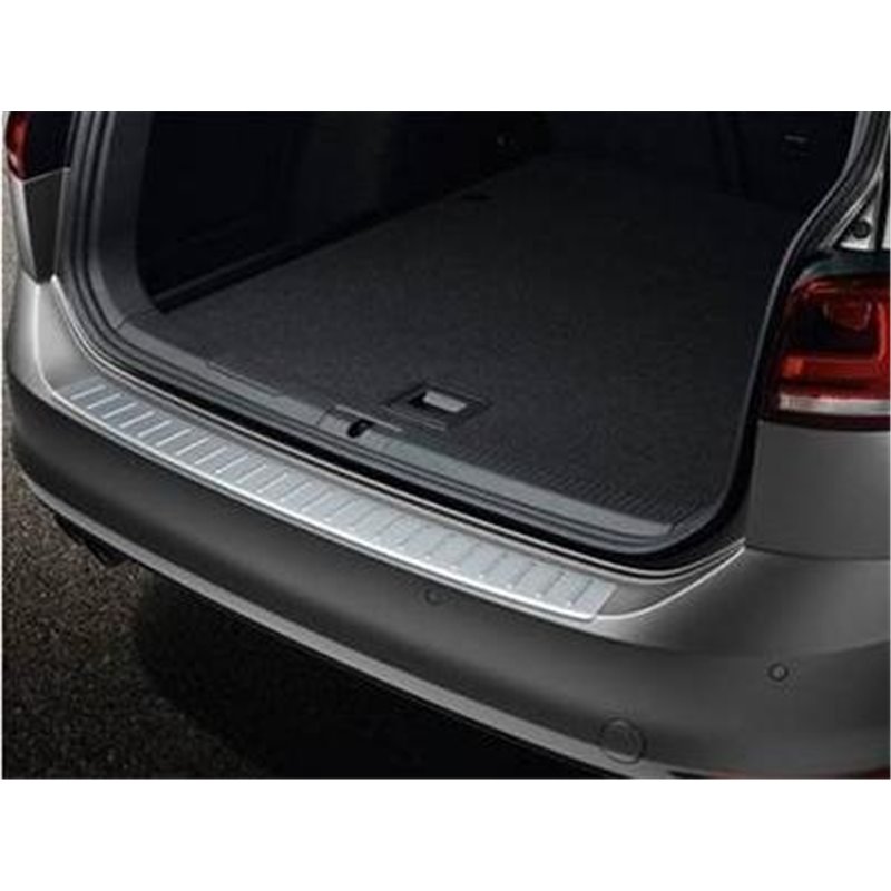 Protection seuil de coffre imitation alu Golf sportsvan